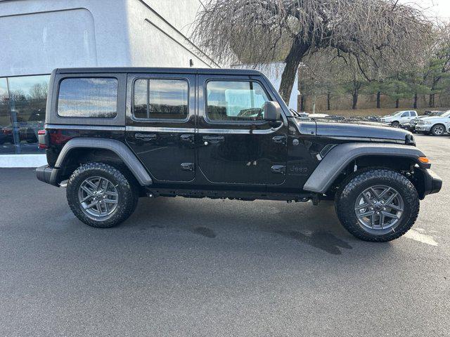 new 2025 Jeep Wrangler car, priced at $46,535