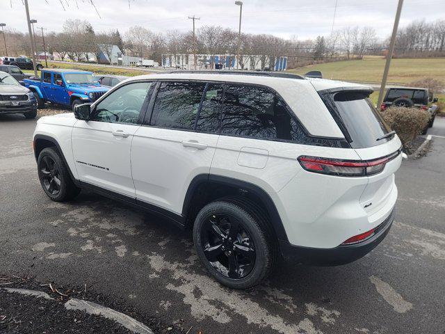 new 2025 Jeep Grand Cherokee car, priced at $43,080