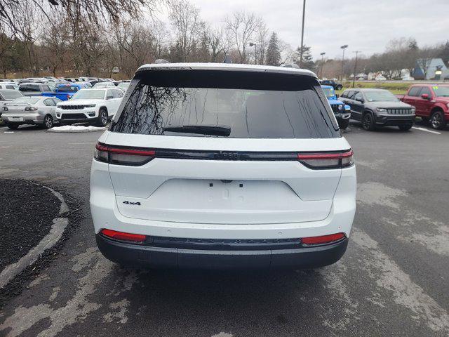 new 2025 Jeep Grand Cherokee car, priced at $43,080