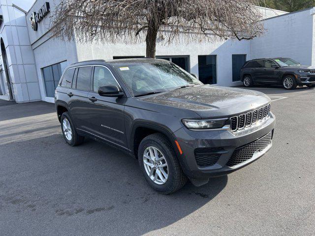 new 2025 Jeep Grand Cherokee car, priced at $40,465