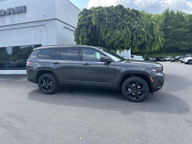 new 2025 Jeep Grand Cherokee L car, priced at $47,370