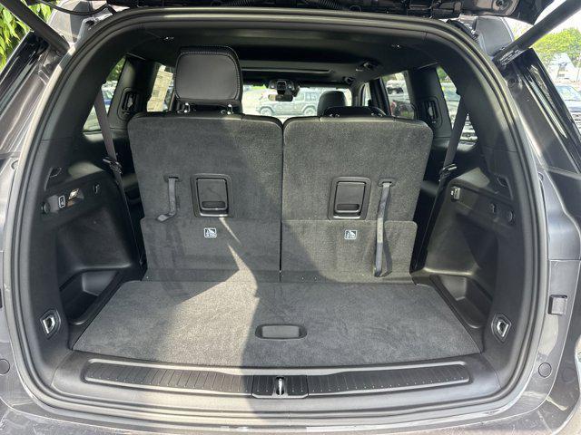 new 2025 Jeep Grand Cherokee L car, priced at $47,370