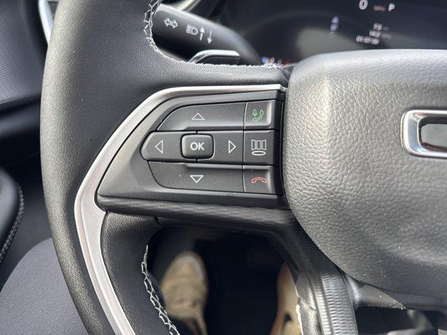 new 2025 Jeep Grand Cherokee car, priced at $41,170