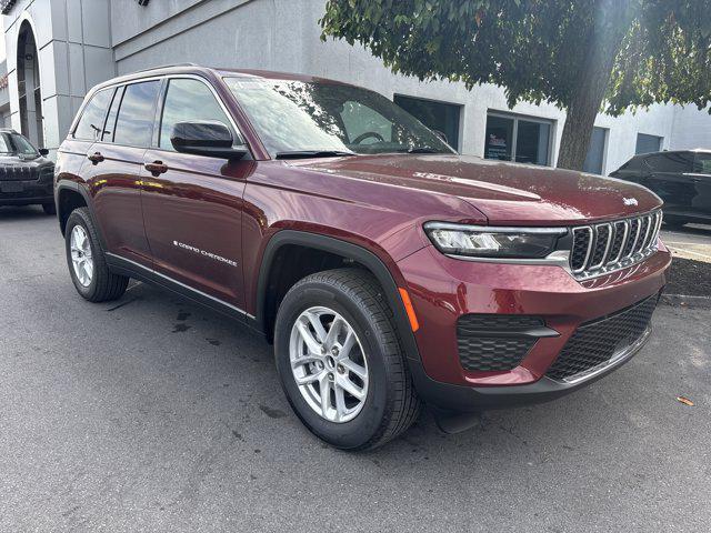 new 2025 Jeep Grand Cherokee car, priced at $40,170