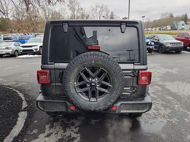 new 2025 Jeep Wrangler car, priced at $45,340