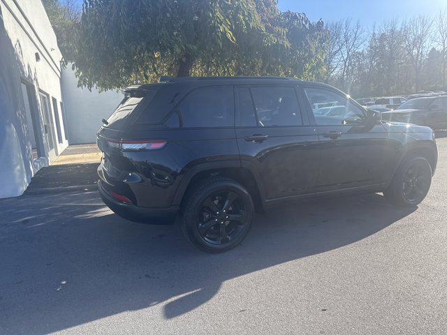 used 2023 Jeep Grand Cherokee car, priced at $29,750