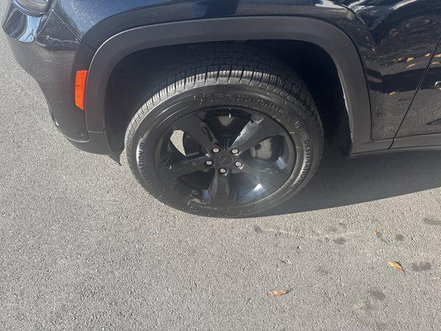 used 2023 Jeep Grand Cherokee car, priced at $29,750