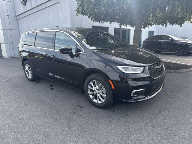 new 2026 Chrysler Pacifica car, priced at $46,415