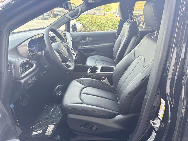 new 2026 Chrysler Pacifica car, priced at $46,415