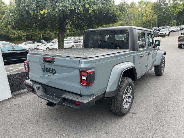 new 2024 Jeep Gladiator car, priced at $49,585