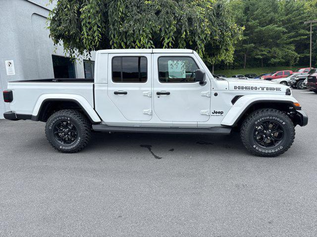 new 2025 Jeep Gladiator car, priced at $47,035