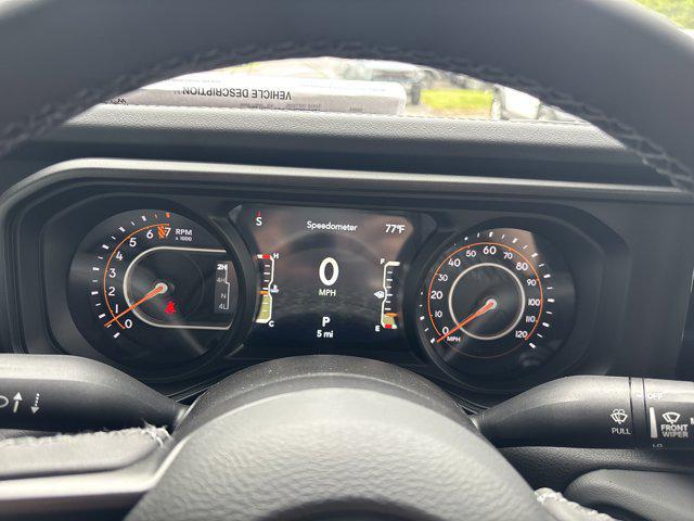 new 2025 Jeep Gladiator car, priced at $47,035
