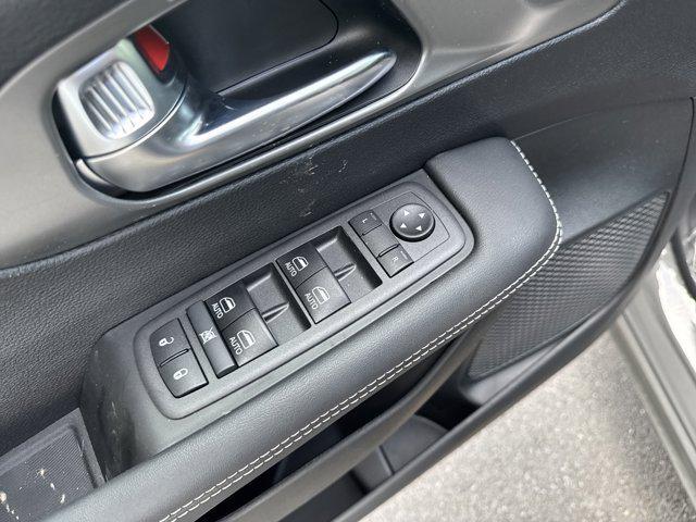 new 2025 Chrysler Pacifica car, priced at $41,420