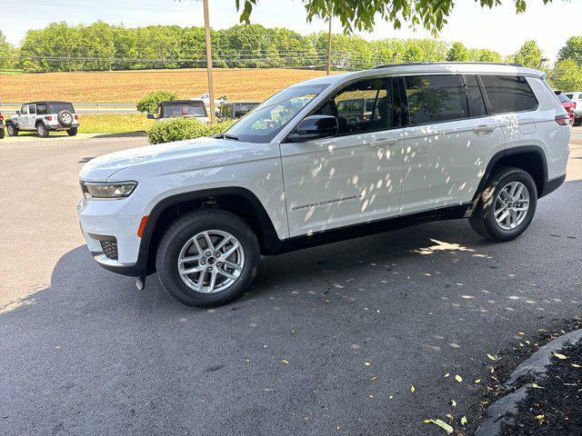 new 2024 Jeep Grand Cherokee L car, priced at $38,580