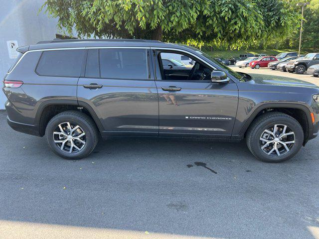 new 2024 Jeep Grand Cherokee L car, priced at $50,410