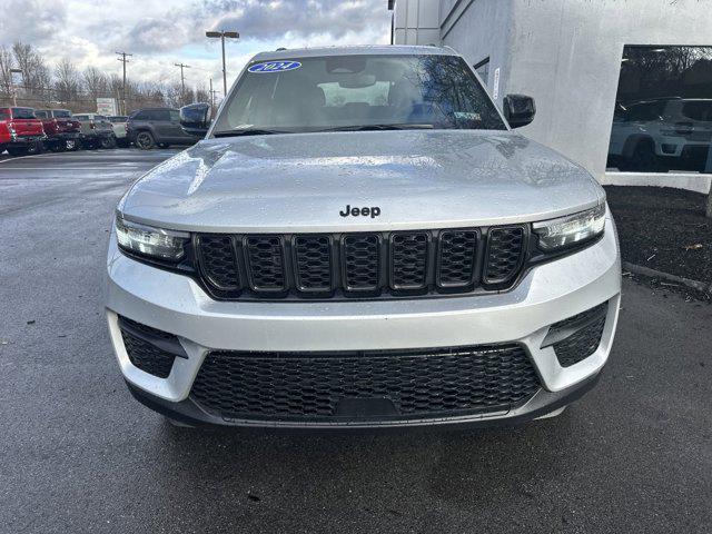 new 2024 Jeep Grand Cherokee car, priced at $41,675