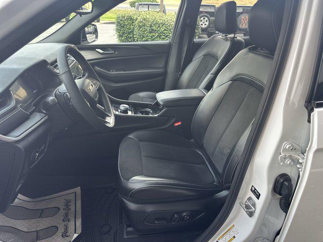 used 2023 Jeep Grand Cherokee car, priced at $36,000