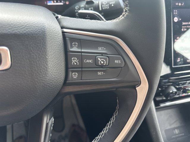 used 2023 Jeep Grand Cherokee car, priced at $36,000