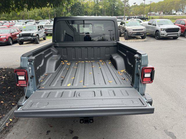 new 2024 Jeep Gladiator car, priced at $58,620