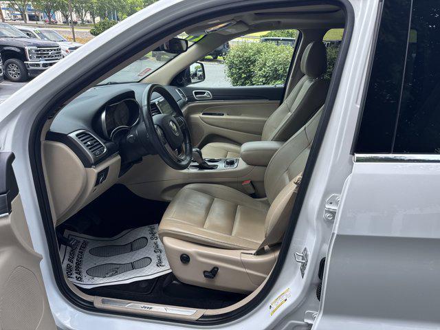 used 2021 Jeep Grand Cherokee car, priced at $29,000