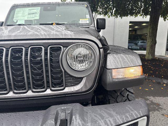 new 2025 Jeep Gladiator car, priced at $48,395