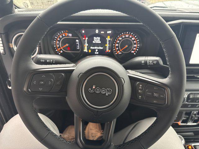 new 2025 Jeep Gladiator car, priced at $48,395