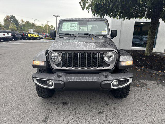 new 2025 Jeep Gladiator car, priced at $48,395
