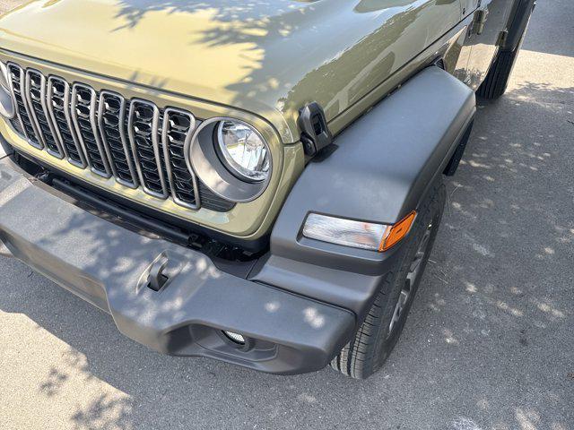 new 2025 Jeep Wrangler car, priced at $51,735