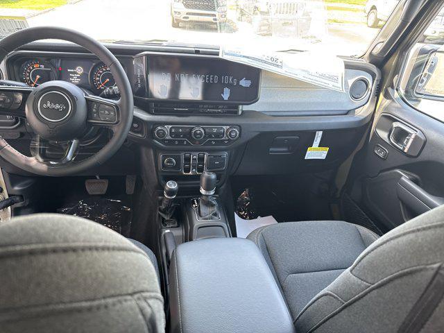 new 2025 Jeep Wrangler car, priced at $51,735