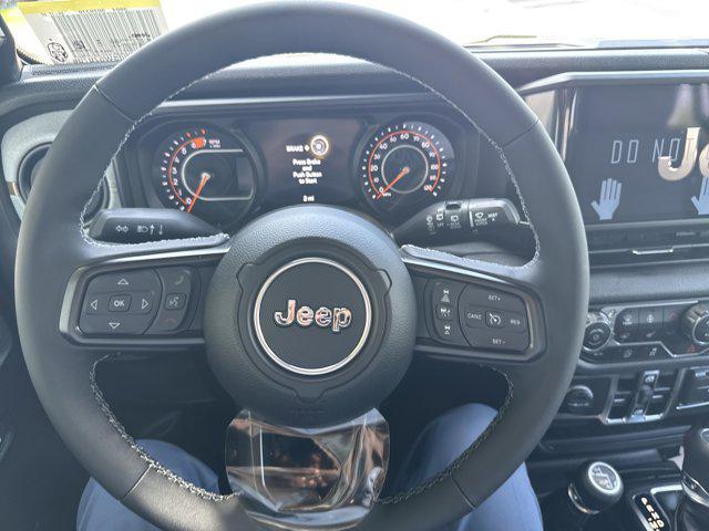 new 2025 Jeep Wrangler car, priced at $51,735