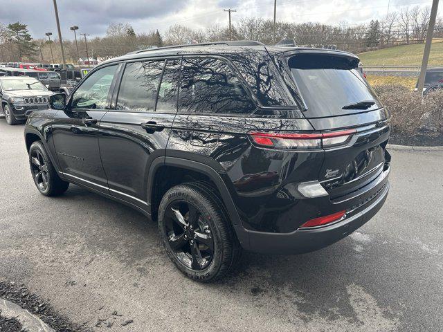 new 2025 Jeep Grand Cherokee car, priced at $43,675