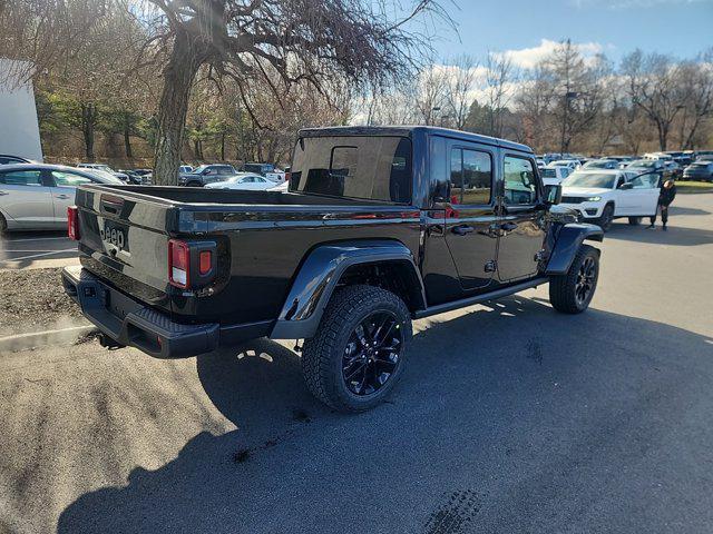 new 2025 Jeep Gladiator car, priced at $41,735