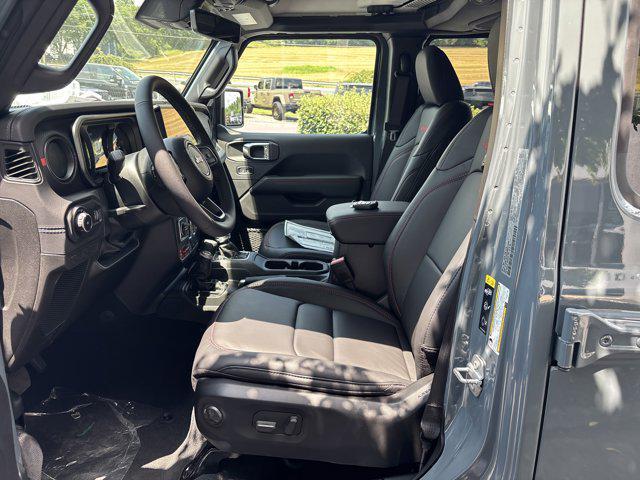 new 2025 Jeep Wrangler car, priced at $66,440