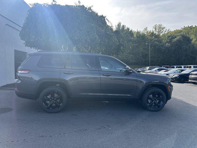 new 2025 Jeep Grand Cherokee L car, priced at $45,875