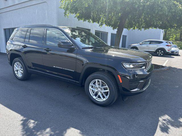 new 2024 Jeep Grand Cherokee car, priced at $38,970