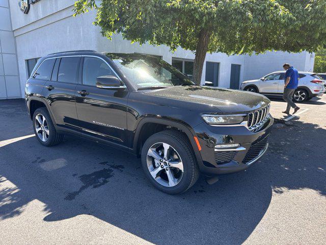 new 2024 Jeep Grand Cherokee car, priced at $51,435