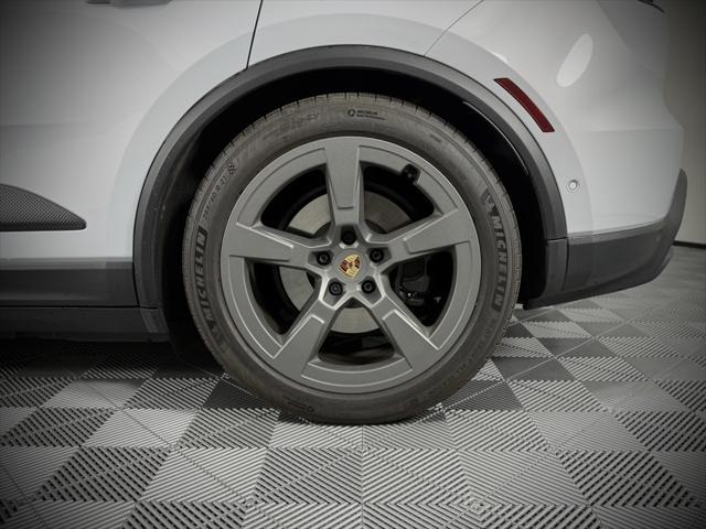 used 2024 Porsche Macan car, priced at $78,995