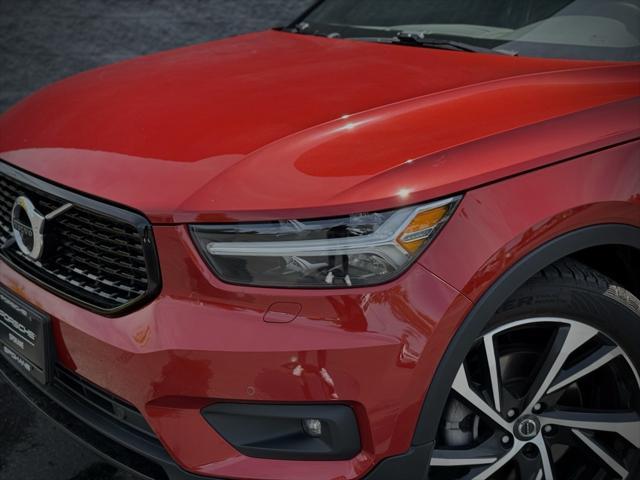 used 2021 Volvo XC40 car, priced at $28,995