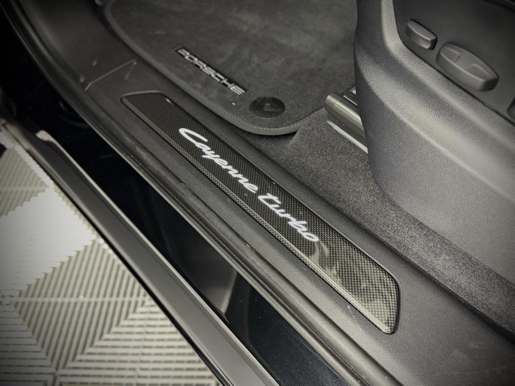 new 2025 Porsche Cayenne car, priced at $225,115