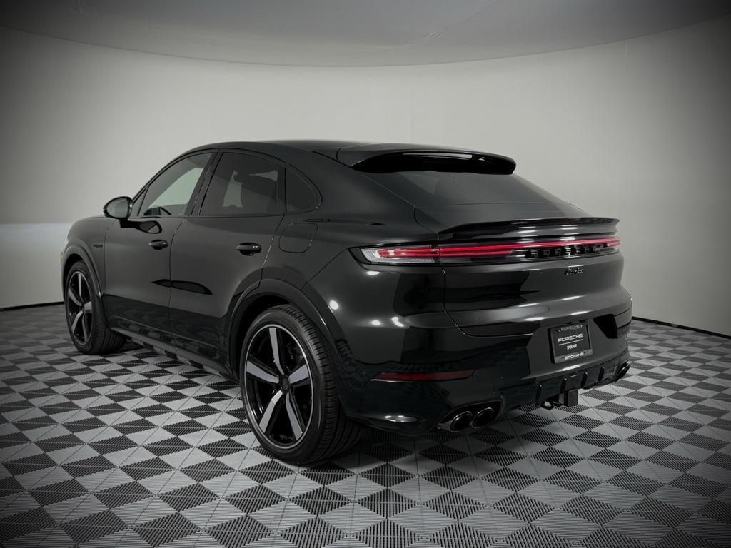 new 2025 Porsche Cayenne car, priced at $225,115