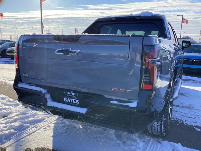 new 2025 Chevrolet Silverado EV car