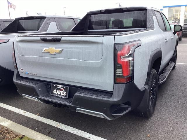 new 2025 Chevrolet Silverado EV car