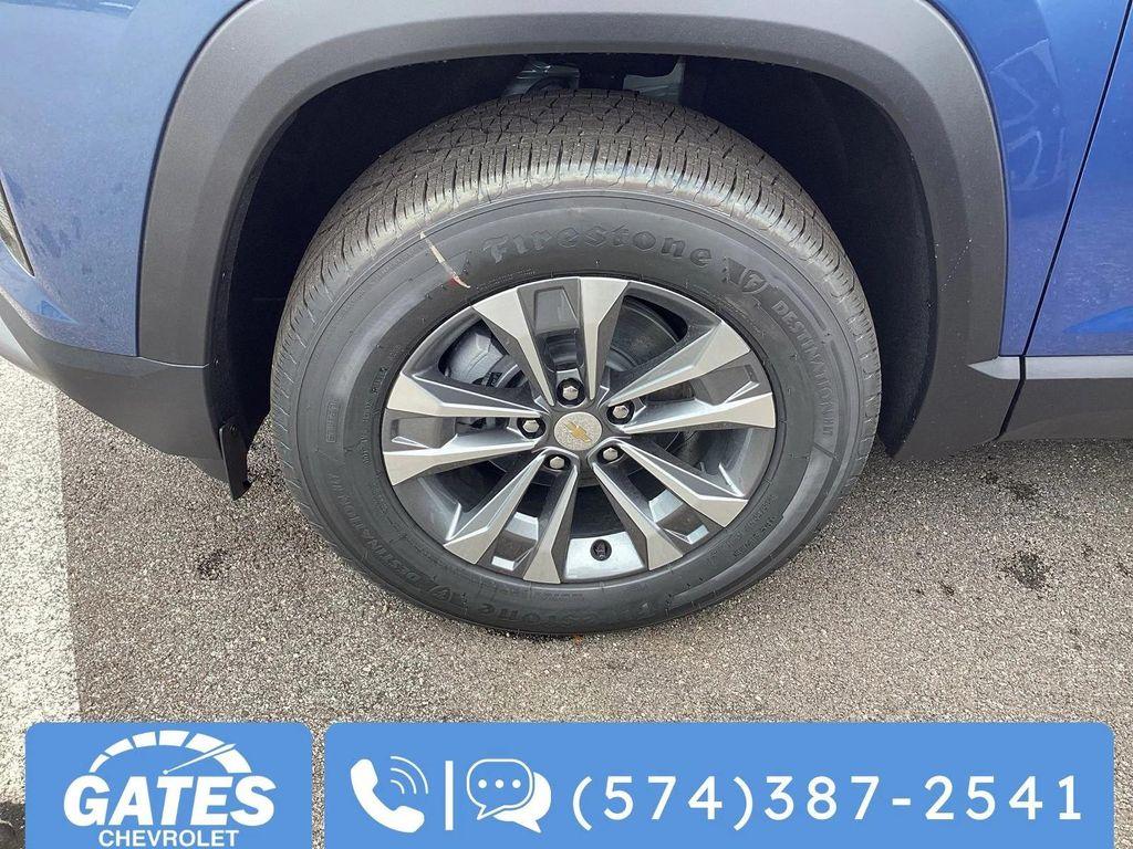 new 2026 Chevrolet Equinox car, priced at $30,495