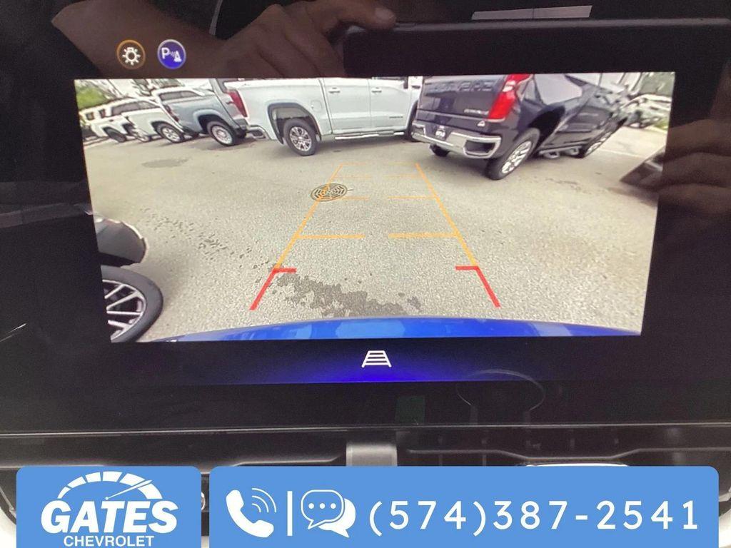 new 2026 Chevrolet Equinox car, priced at $30,495