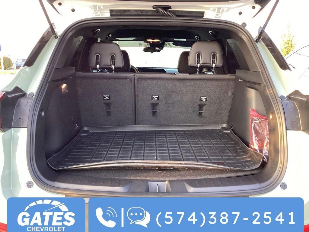 used 2025 Chevrolet TrailBlazer car, priced at $27,865