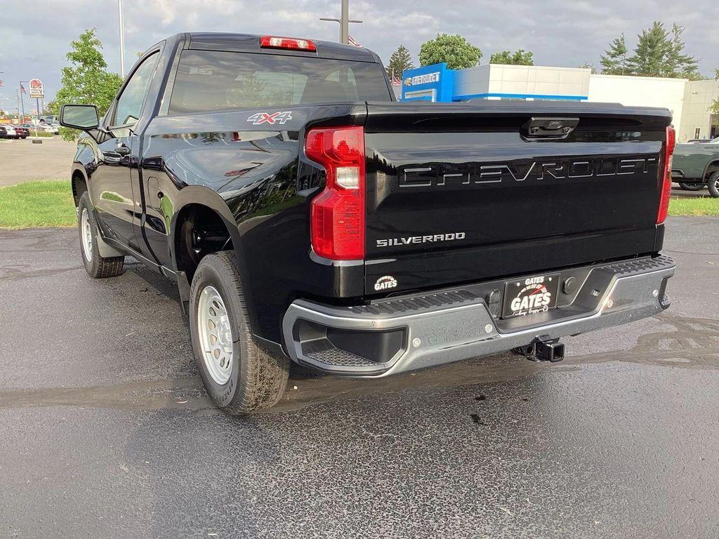 new 2026 Chevrolet Silverado 1500 car, priced at $42,450