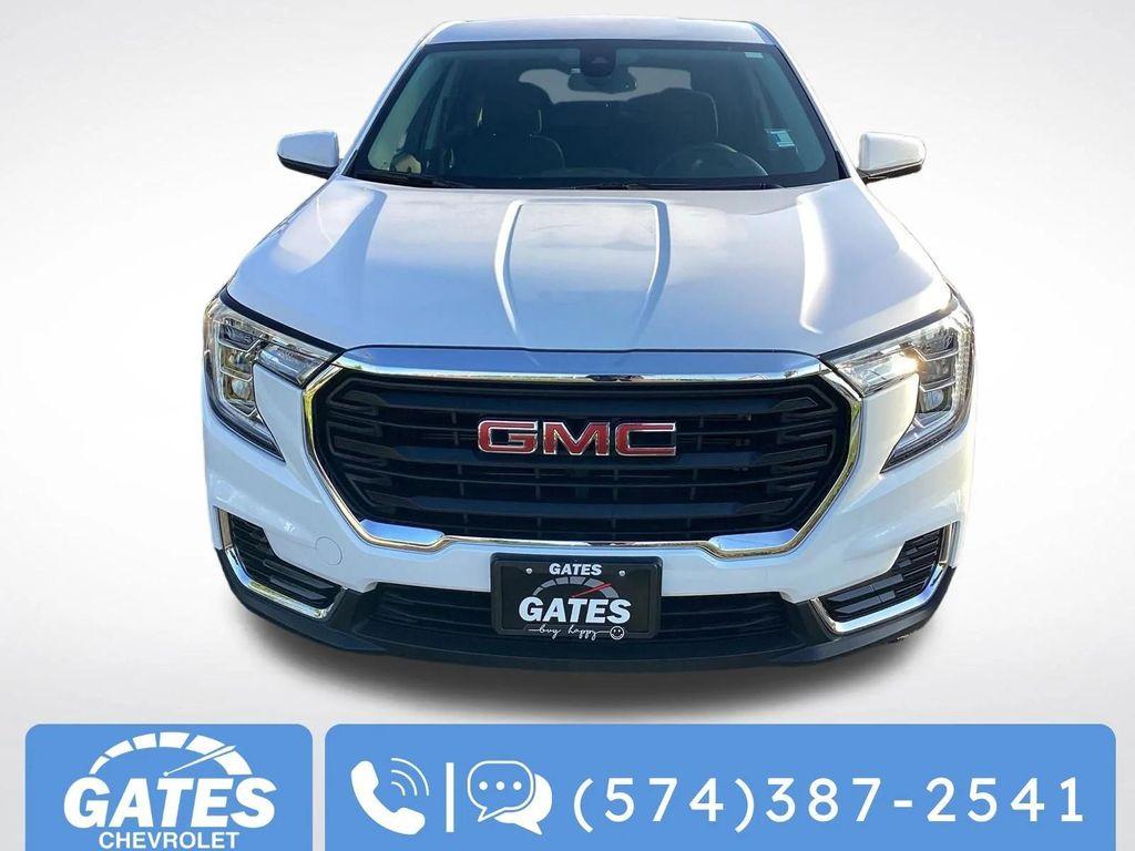 used 2024 GMC Terrain car, priced at $25,212