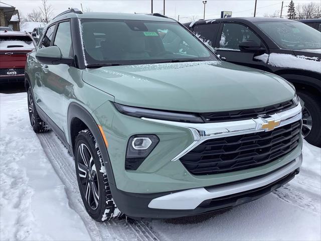 new 2025 Chevrolet TrailBlazer car, priced at $31,320