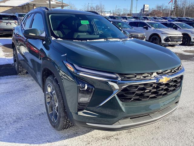 new 2025 Chevrolet Trax car