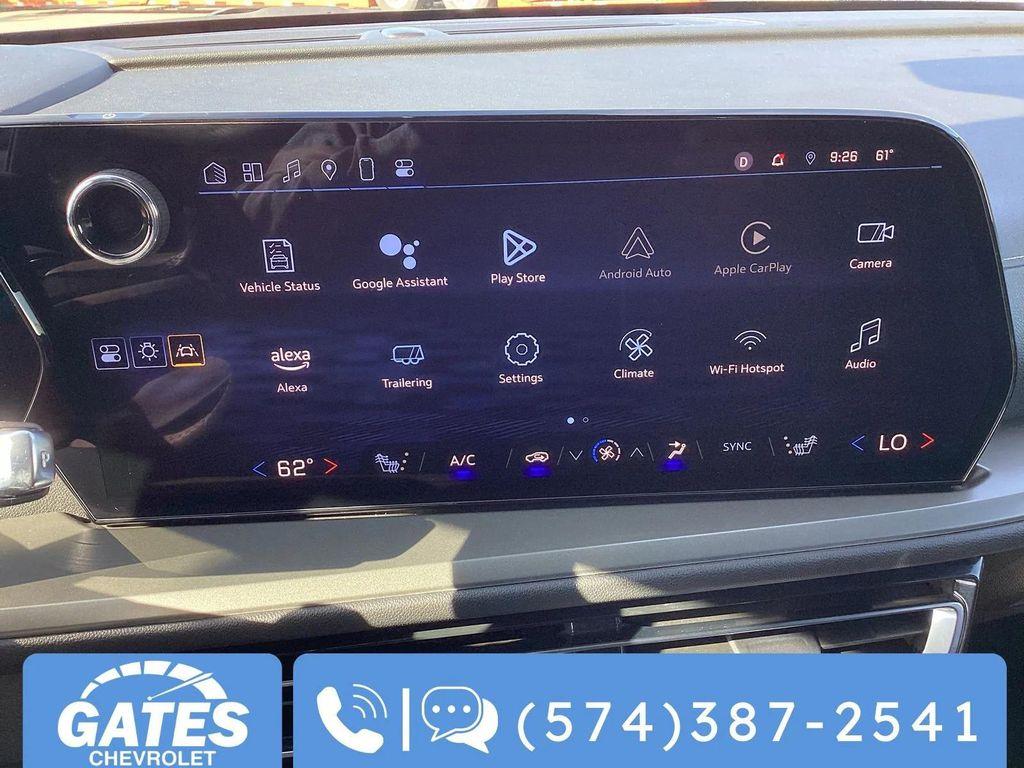 used 2025 Chevrolet Traverse car, priced at $37,561